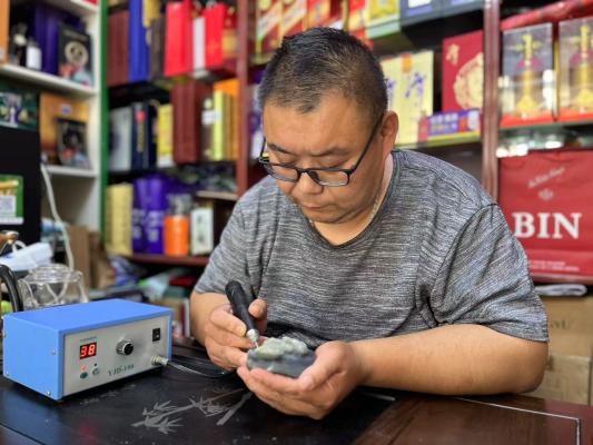 KY开元集团山东周村：别有“玉”意的非遗小店(图1)